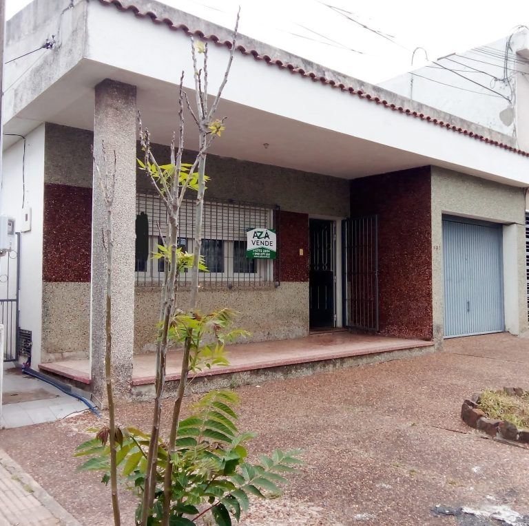 Excelente propiedad ubicada en Eduardo M. Castro nº432